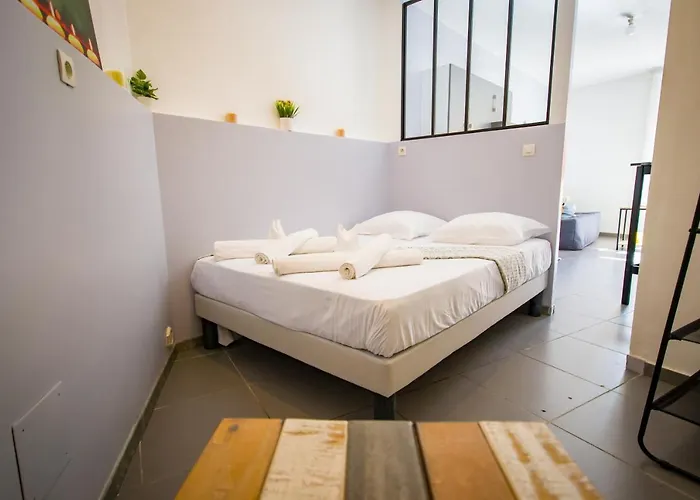 Le Studiozen Yourhosthelper * Narbonne
